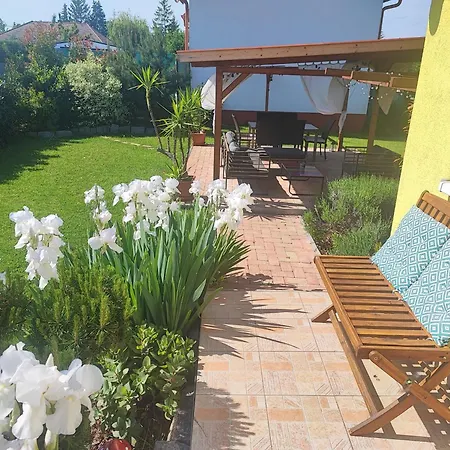 Eva Haza Nyugalom/pihenes/relax Šoproň